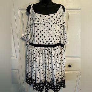 Disney torrid Minnie dress